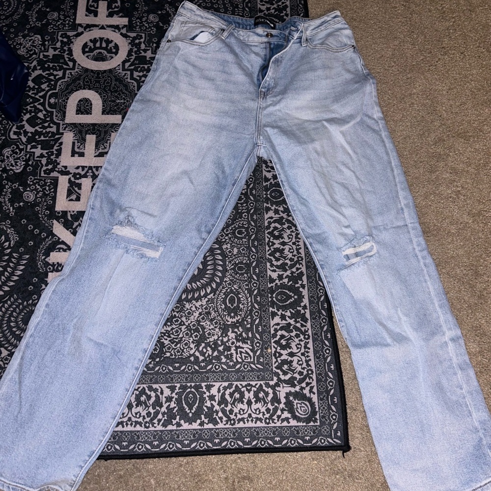Fashion nova Light Blue Distressed Women Jeans